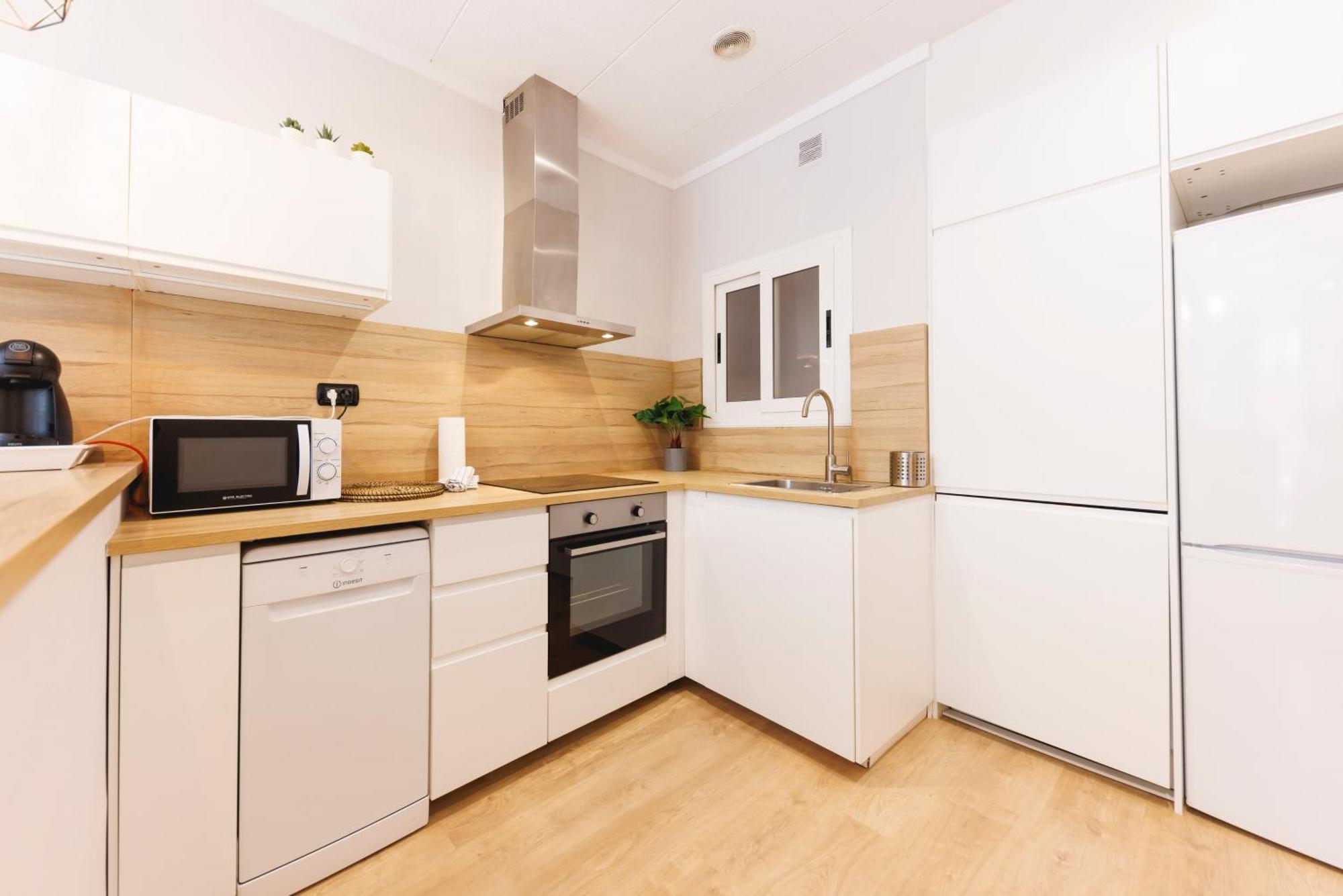 Bravissimo Apartaments Mora 4 ชีโรนา ภายนอก รูปภาพ