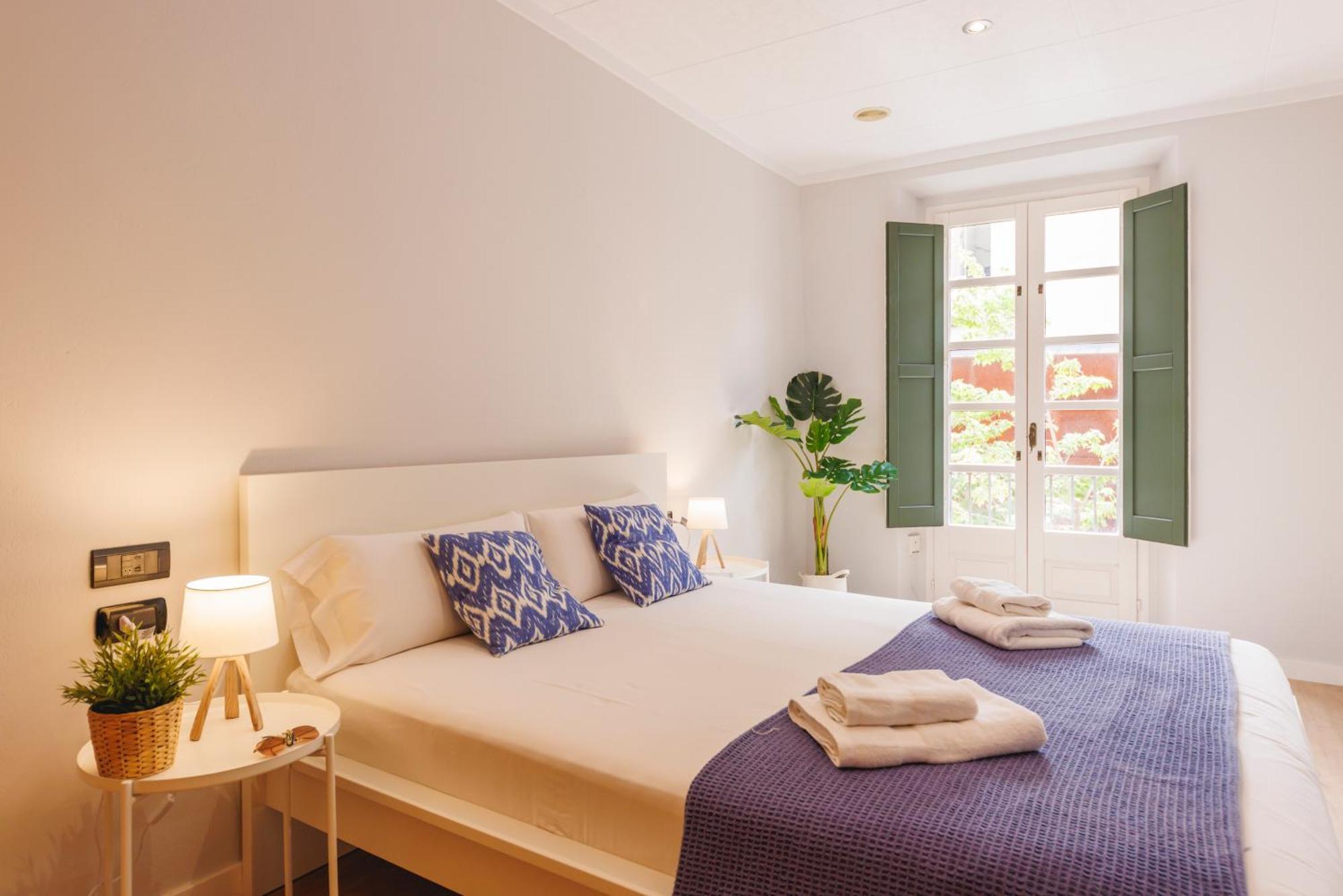 Bravissimo Apartaments Mora 4 ชีโรนา ภายนอก รูปภาพ
