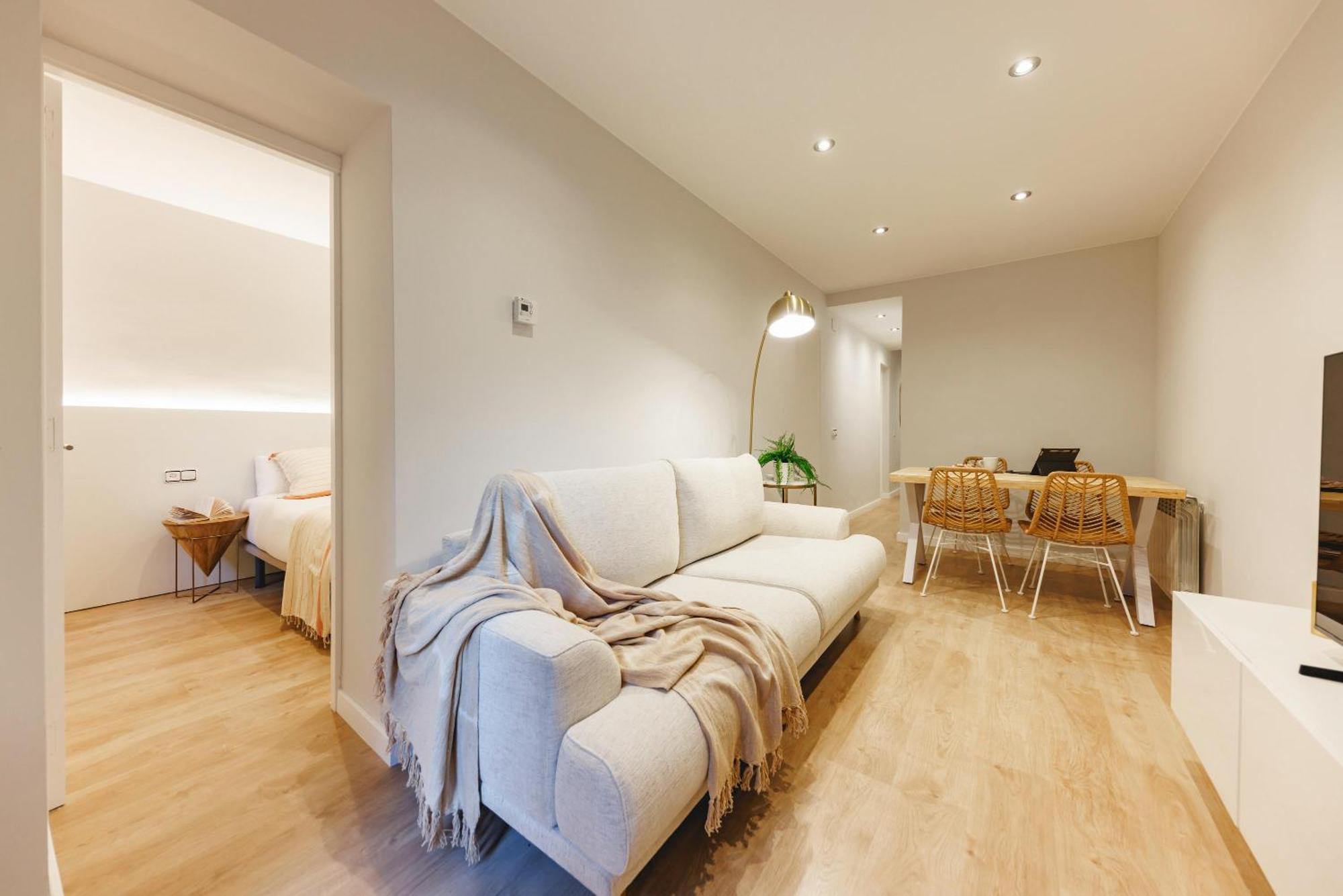 Bravissimo Apartaments Mora 4 ชีโรนา ภายนอก รูปภาพ